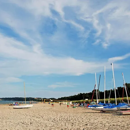 Nyaraló Unterm Reetdach