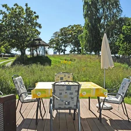 Unterm Reetdach Sellin