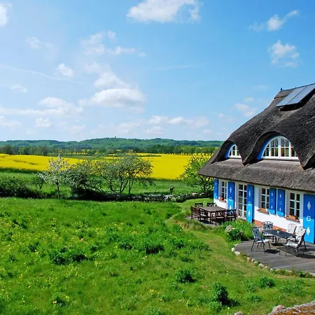 Nyaraló Unterm Reetdach