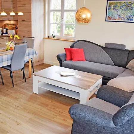 Unterm Reetdach Nyaraló